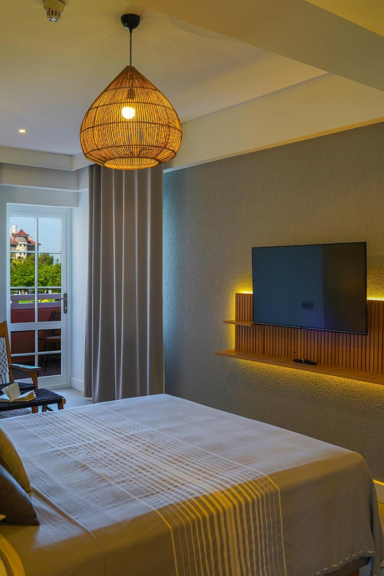 Hotel Club-E Фетхие Экстерьер фото